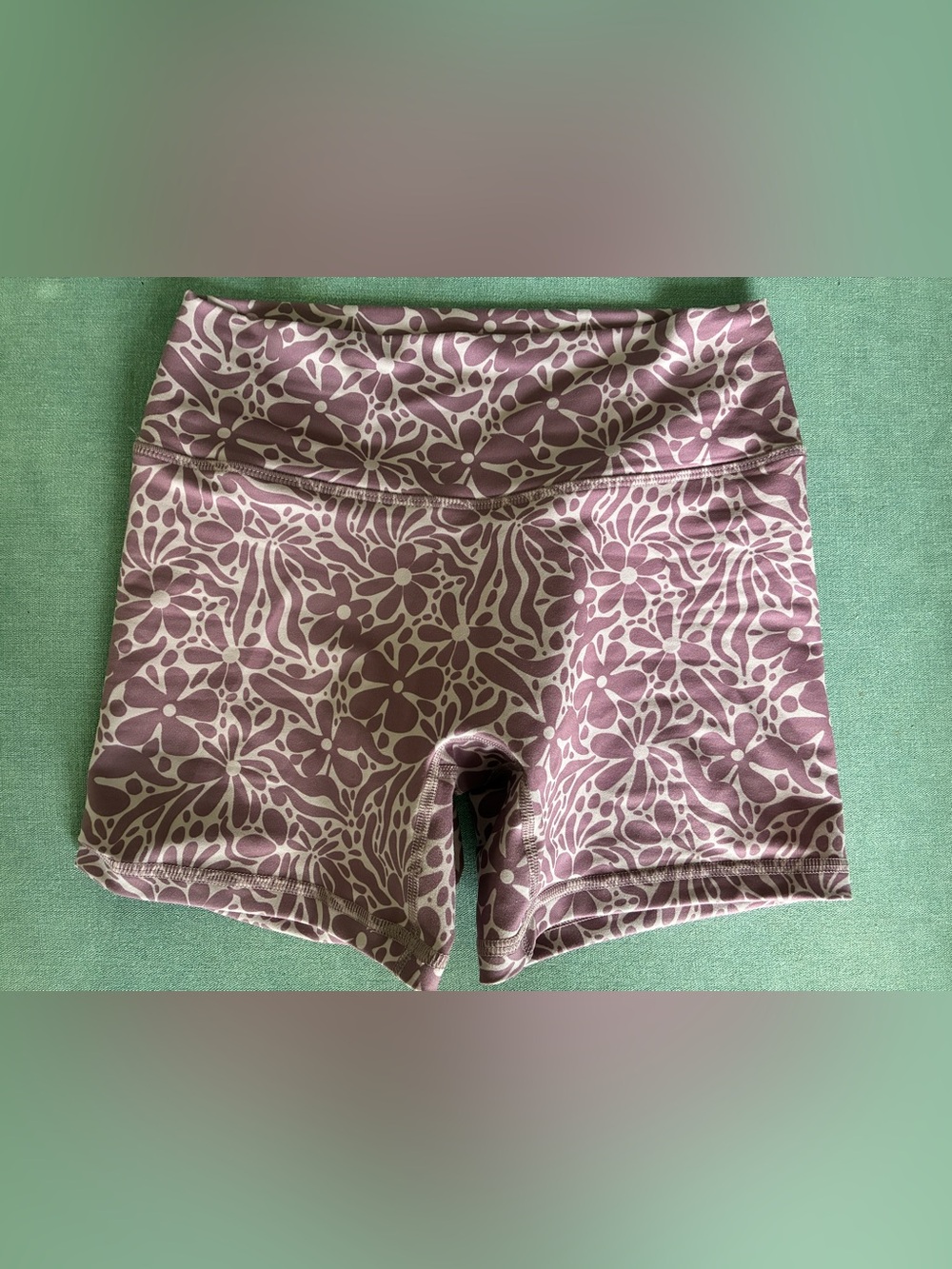 ALO Yoga Mauve and Cream Floral Bike Shorts